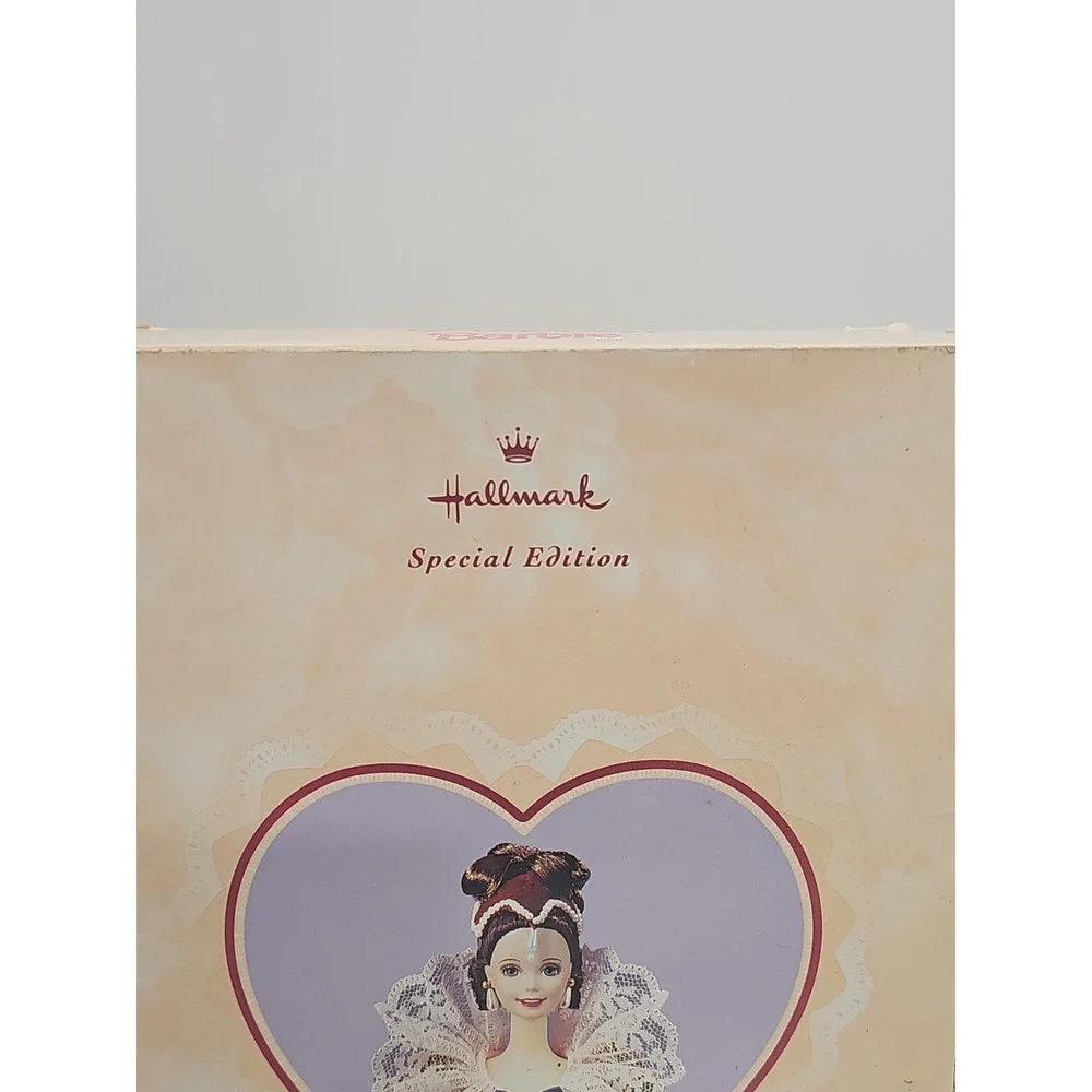 Sentimental Valentine Barbie Hallmark Special Edition 1996 Mattel #16536